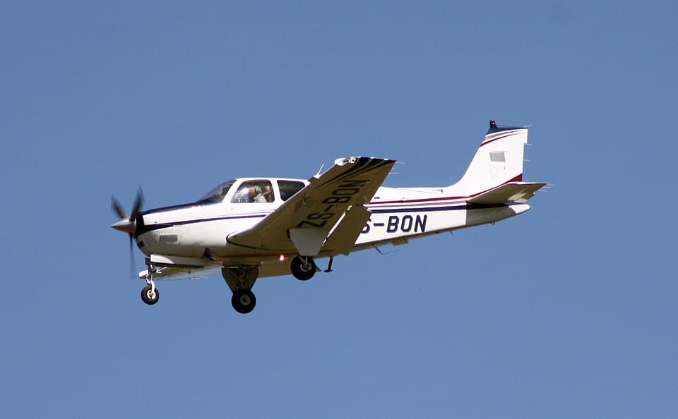 Beechcraft G36 Bonanza exterior photograph