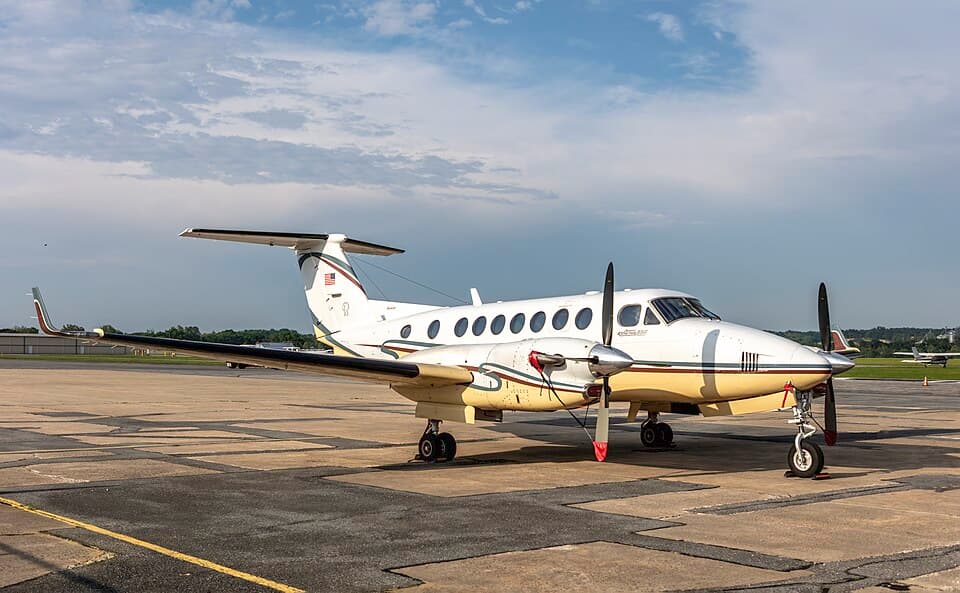 Beechcraft King Air 350 exterior photograph