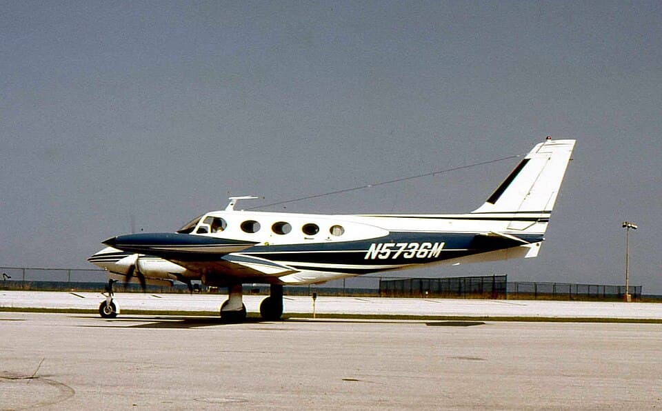 Cessna 340 exterior photograph