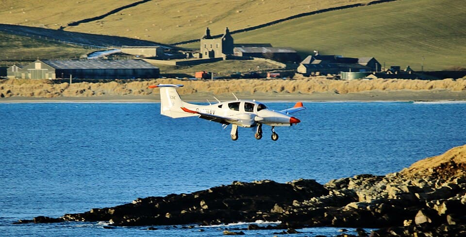 Diamond DA62 exterior photograph