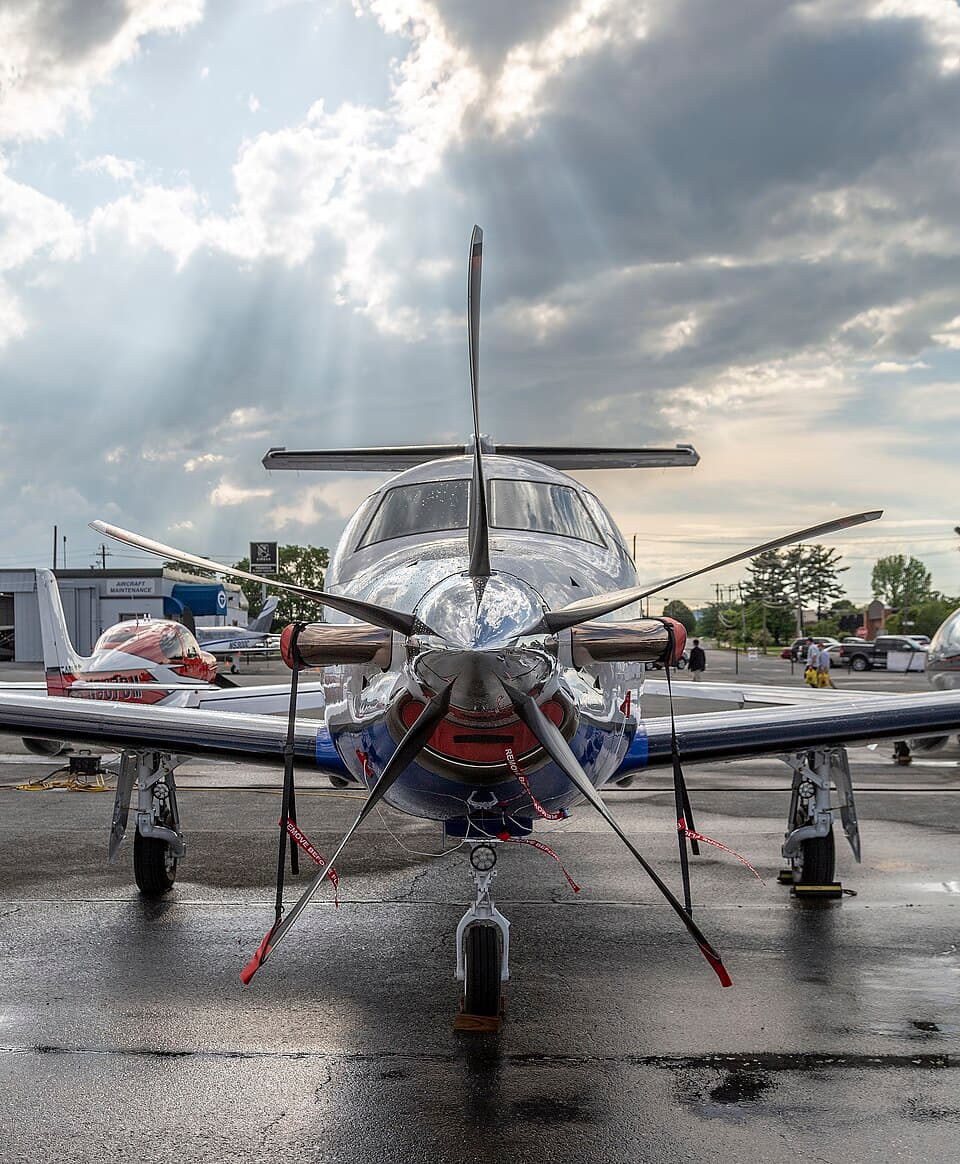 Pilatus PC-12NG exterior photograph